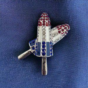 MACY'S HOLIDAY LANE Patriotic Popsicle Pin